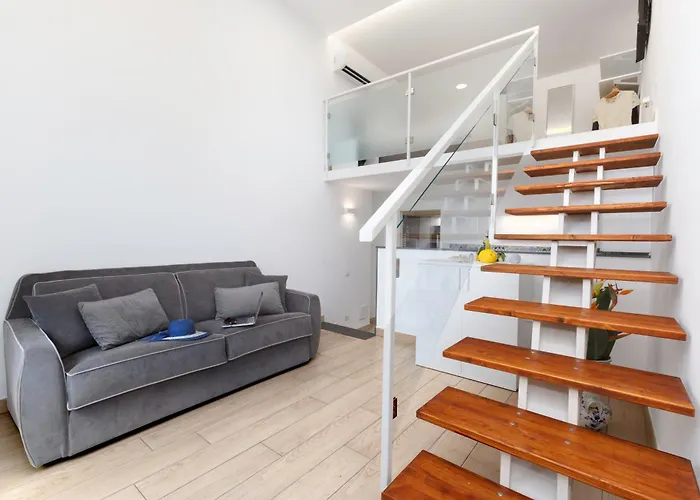Bed & Breakfast Eterea Charming 4*