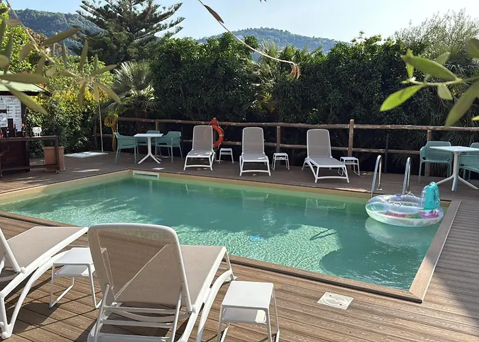 住宿加早餐酒店 Eterea Charming 索伦托